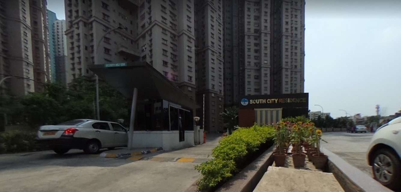  residency Entrance Lobby