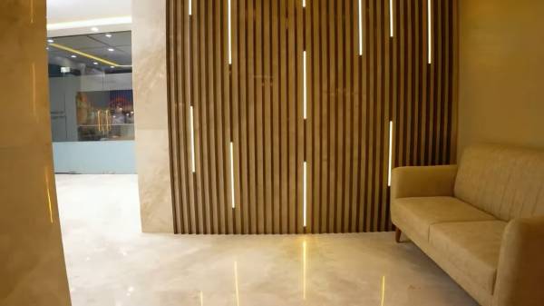  montview Waiting Lounge