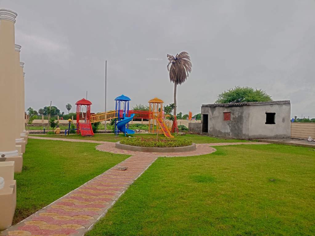 singapore british grand Children's play area