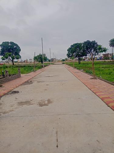  singapore-british-grand Internal Roads & Footpaths