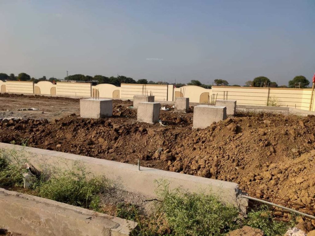 singapore british grand Others