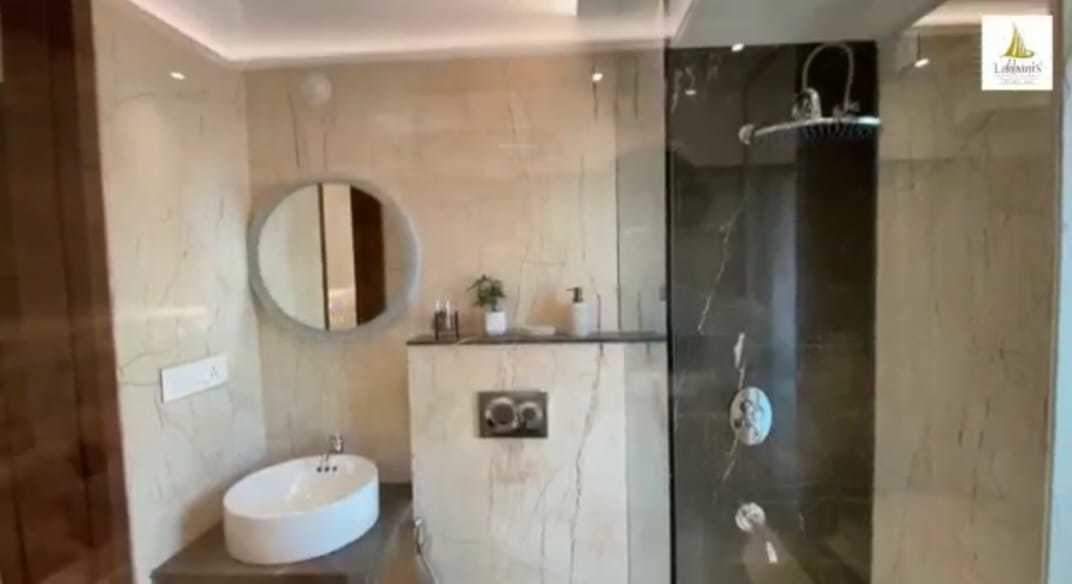  empire heritage Bathroom