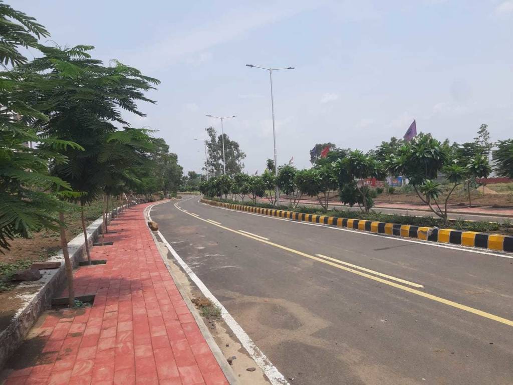  kasturi courtyard Plot