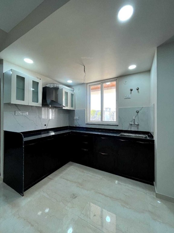  the sunlight Kitchen