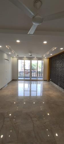  flamingo-luxury-floors Living Area