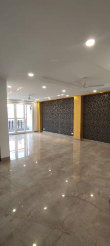  flamingo-luxury-floors Living Area