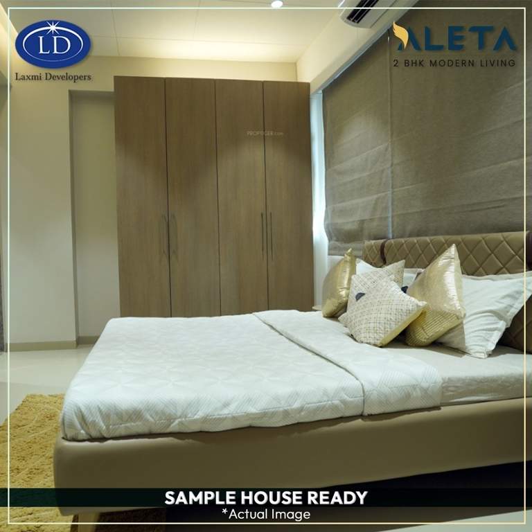 aleta modern living Bedroom