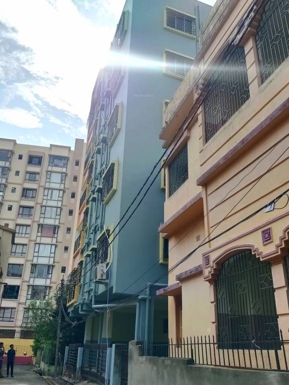  sky heights Elevation