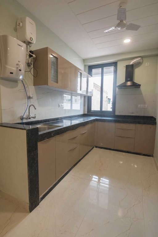  sb height 1st Kitchen