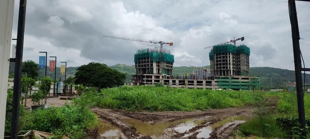  solaris 2 Raheja Solaris 2A Construction Status Sept 24