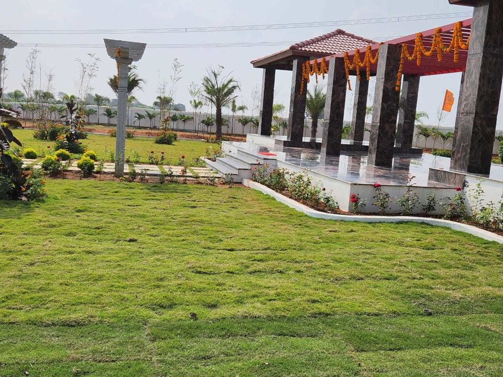  harichandana mayfair villas Plot