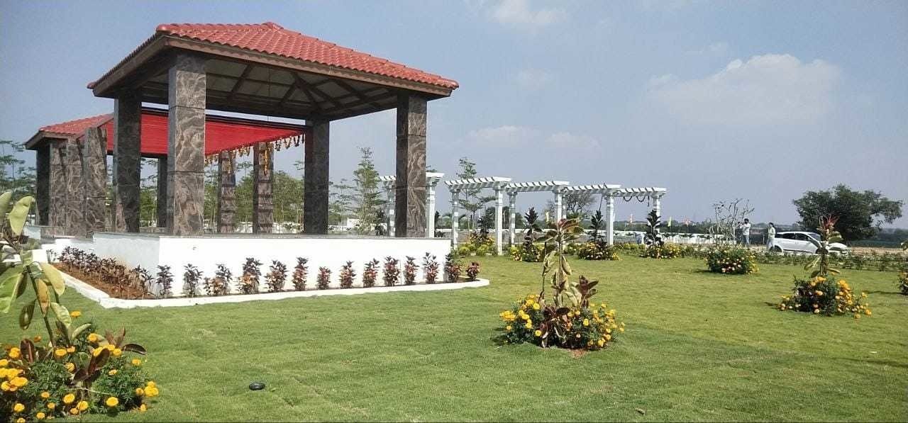  harichandana mayfair villas Plot