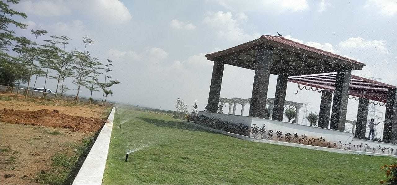  harichandana mayfair villas Plot