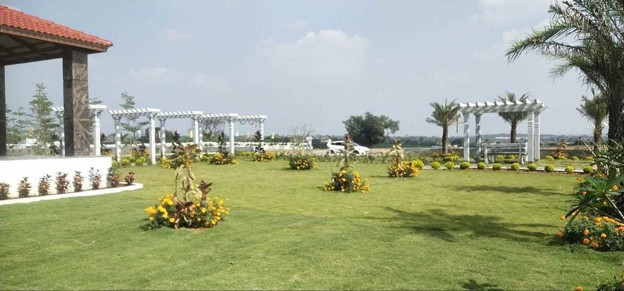  harichandana mayfair villas Plot