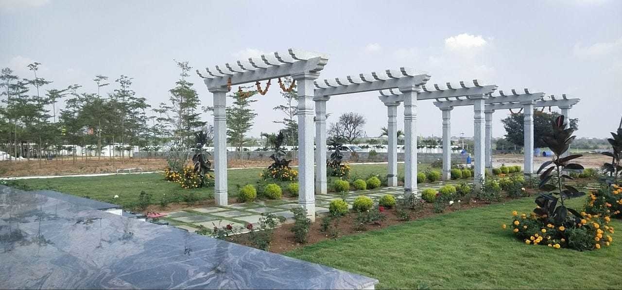  harichandana mayfair villas Plot