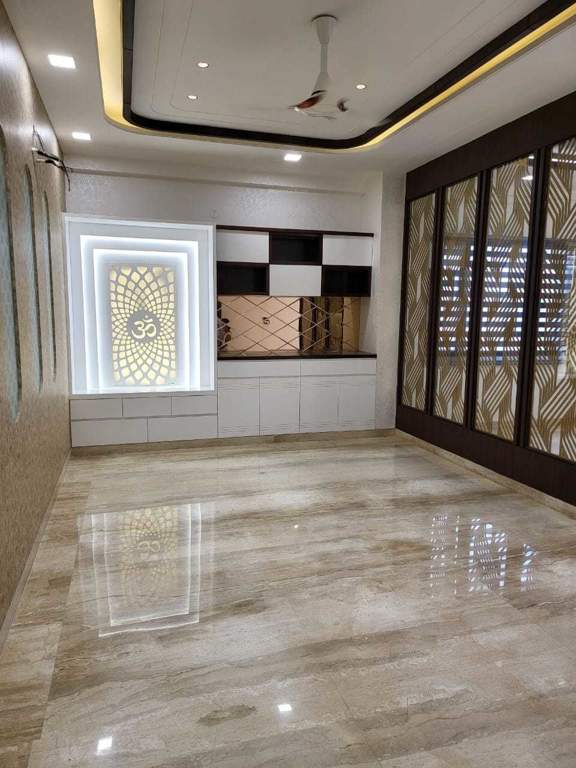  luxury floors Living Area