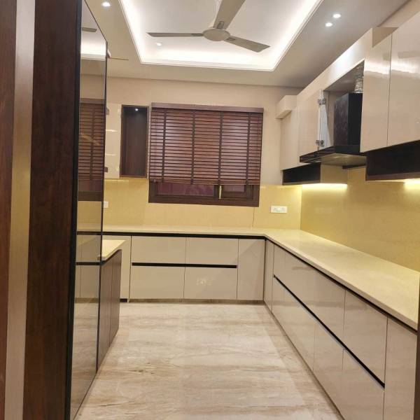 Kitchen villa-builder-floor Kitchen