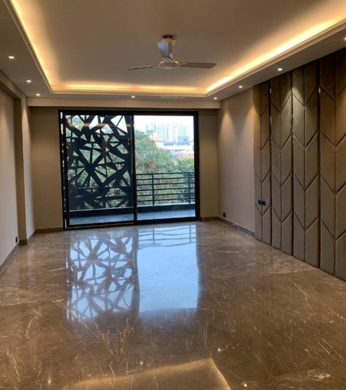  estate 3 Living Area