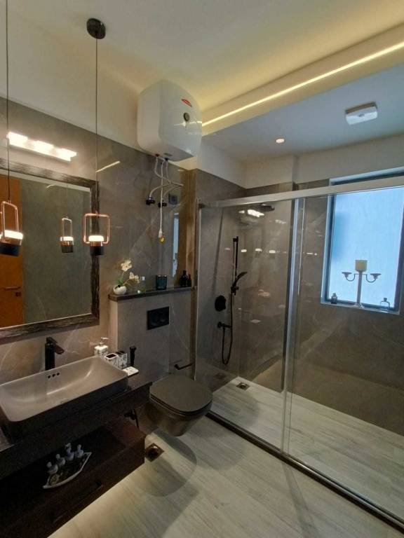  estate 5 Bathroom