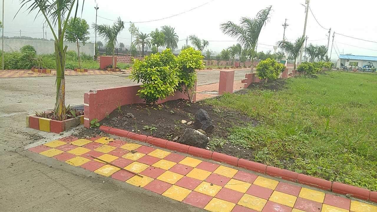 ras garden Plot