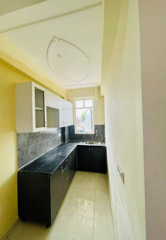  pristine greens Kitchen