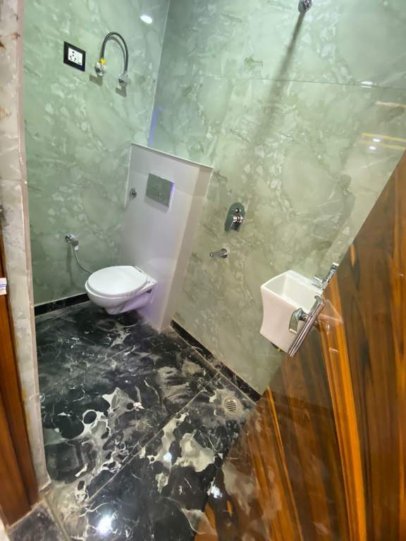  affordable homes Bathroom