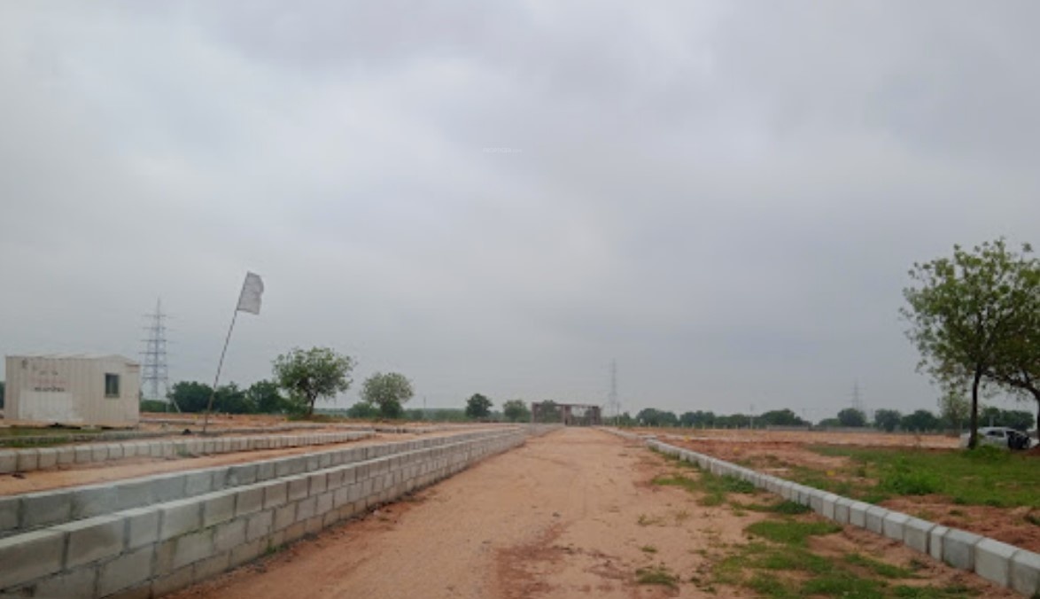 SV Sreepuram Meadows