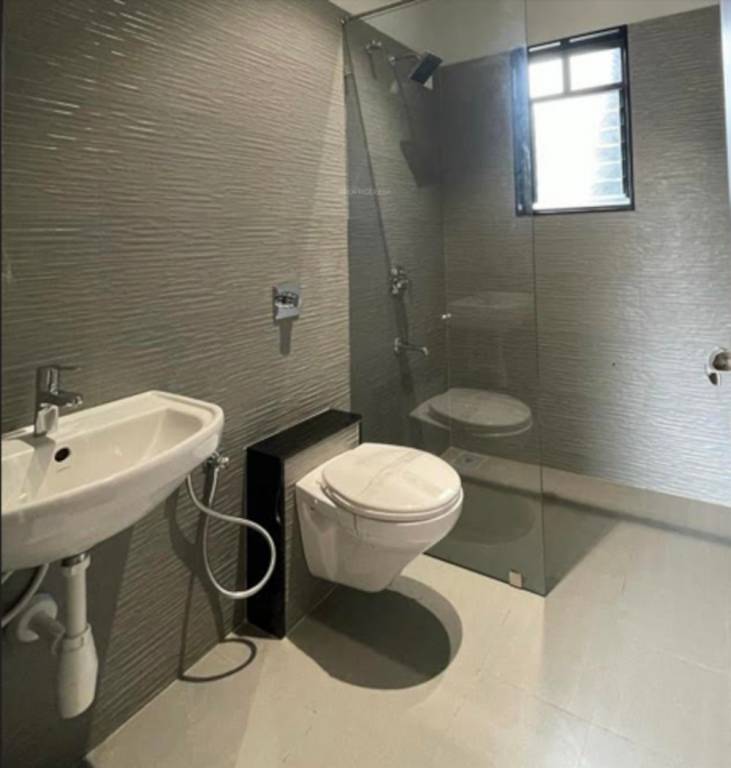  ilife upper nibm Bathroom