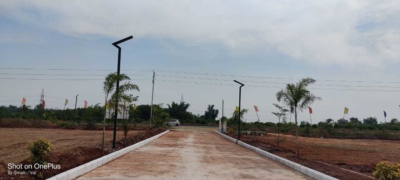  infra and projects Plot