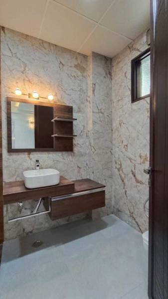  vaishali-floor Bathroom