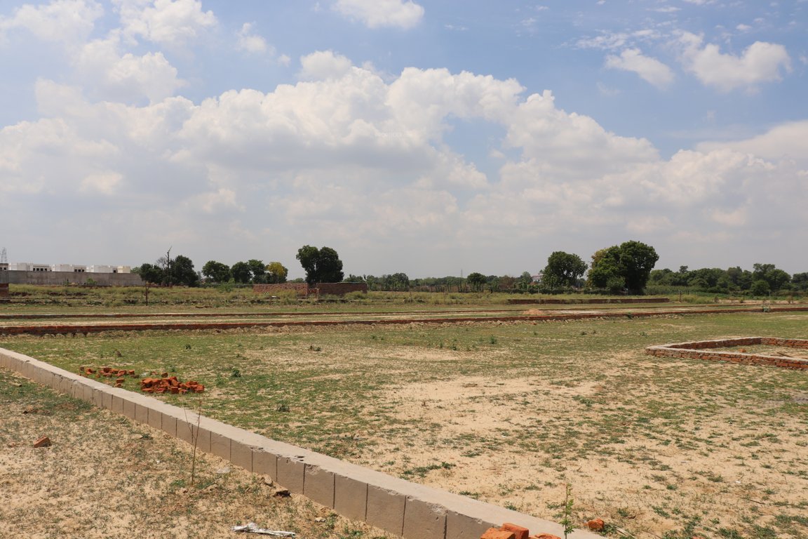  pitambara enclave Plot