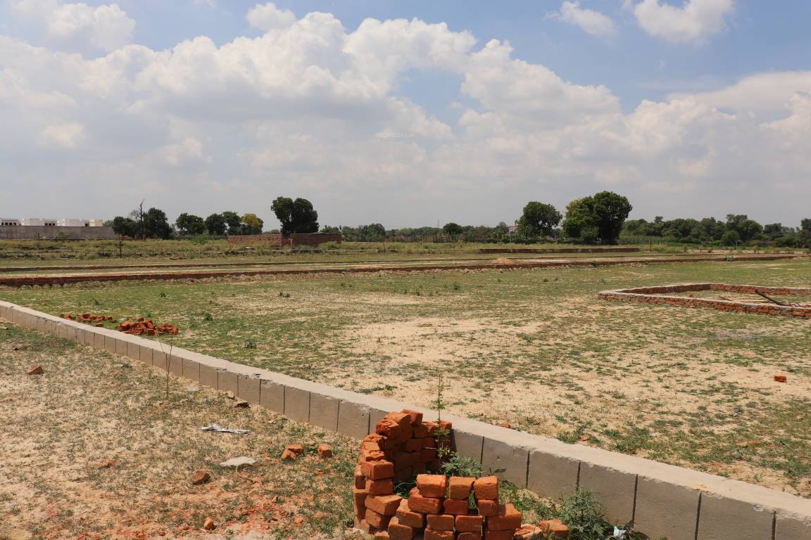  pitambara enclave Plot