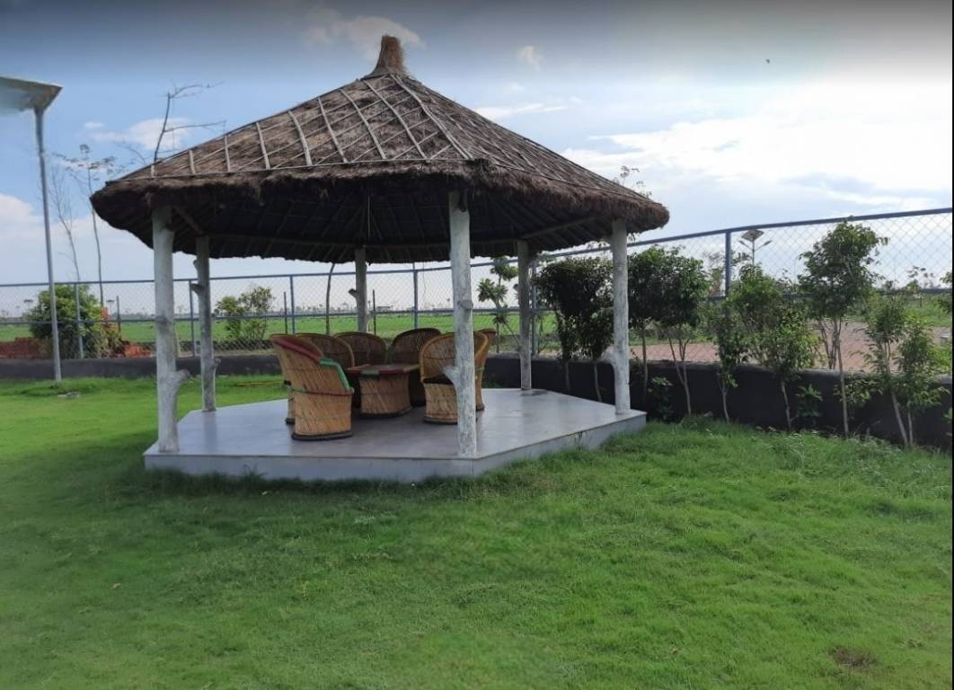 urban village Gazebo