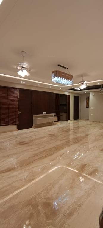  dream prop build floors Living Area