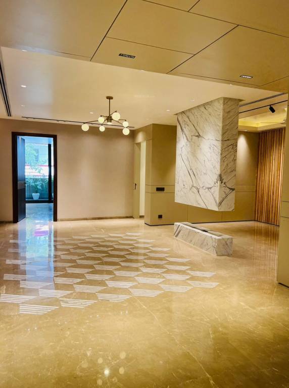  floors dlf phase 2 Living Area