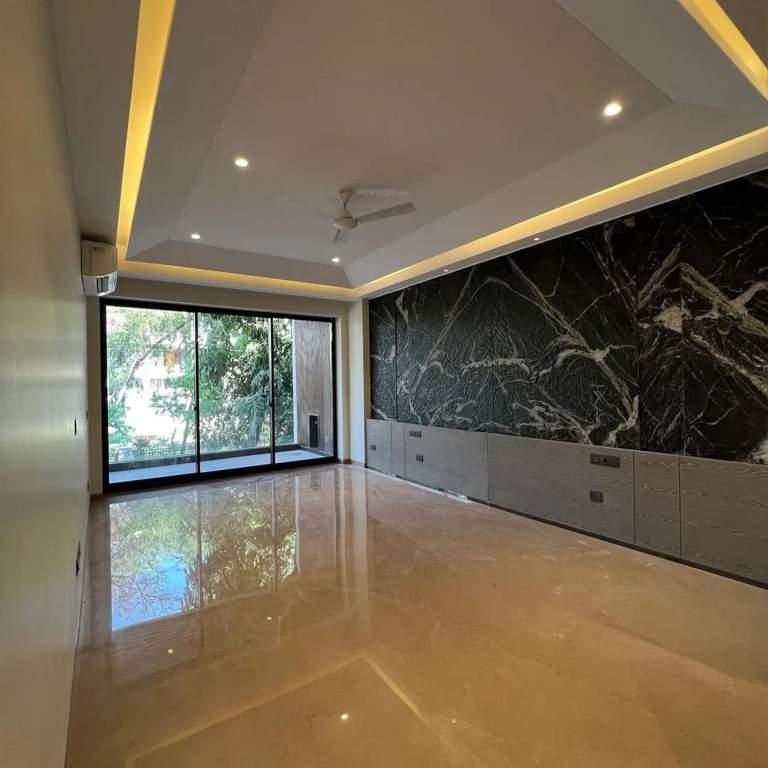  floors sushant lok 1 Living Area