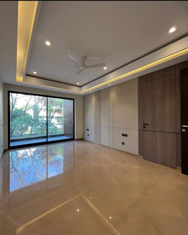  floors sushant lok 1 Living Area