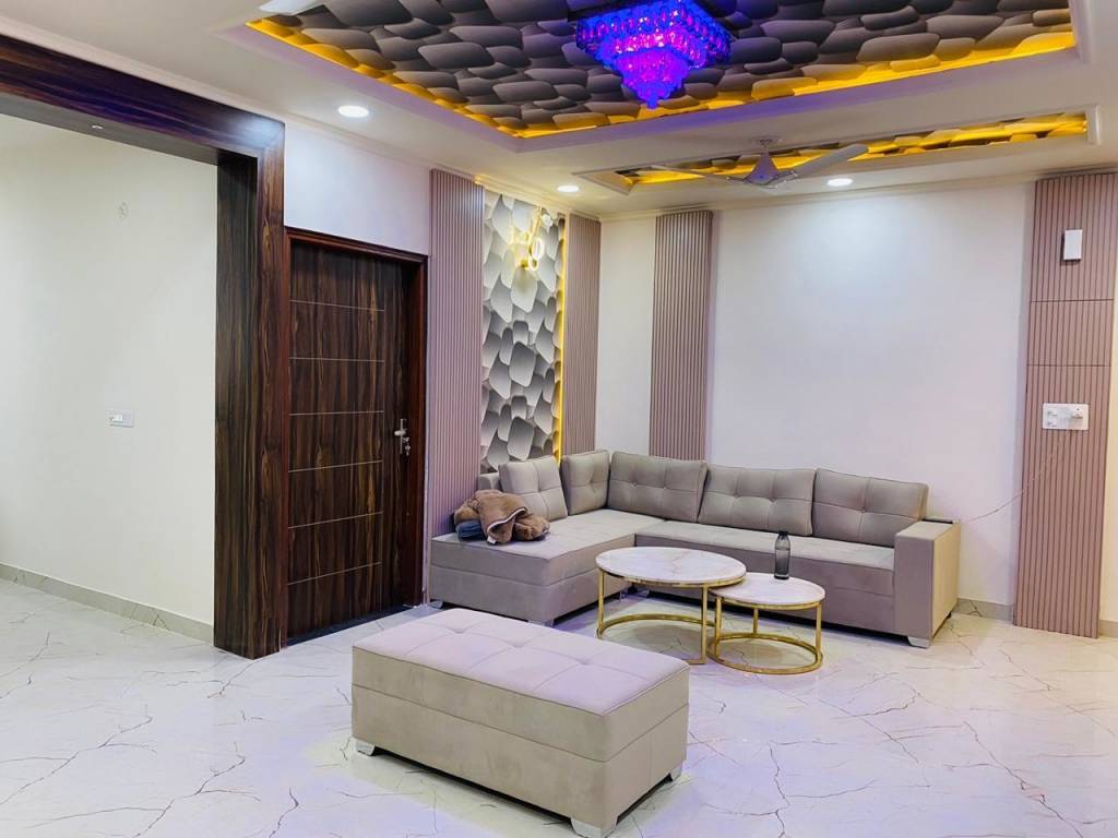  heights 11 Living Area