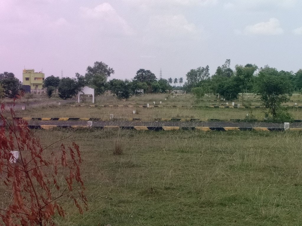  omr golden city Plot