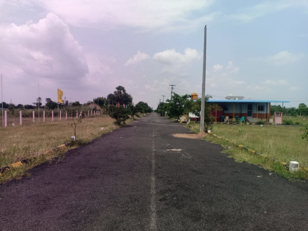  omr golden city Plot