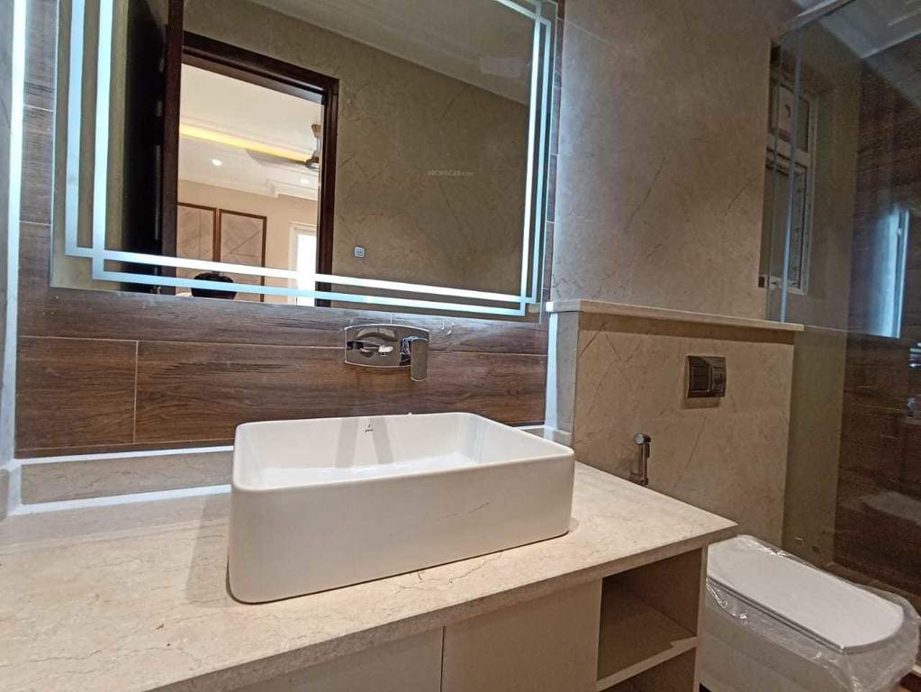  miglani floors sushant lok 1 Bathroom