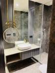  luxury-floors-dlf-phase-2 Bathroom