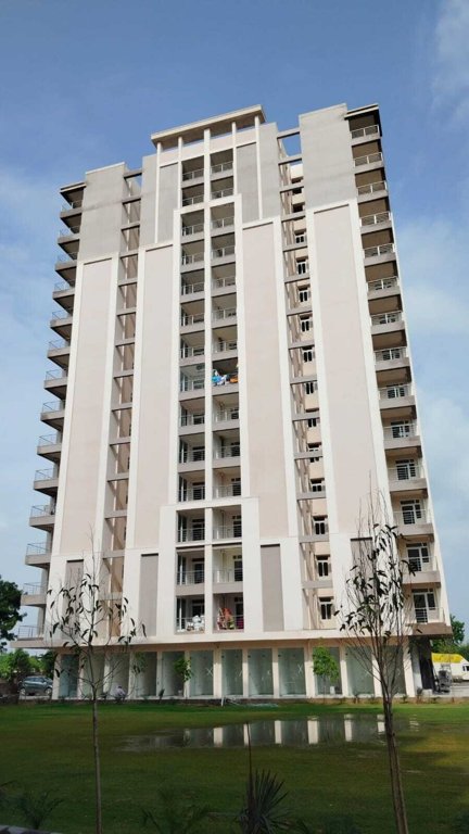  empire estate Construction Status July 25