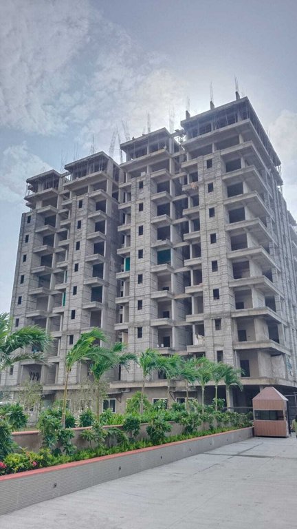  empire estate Construction Status July 25