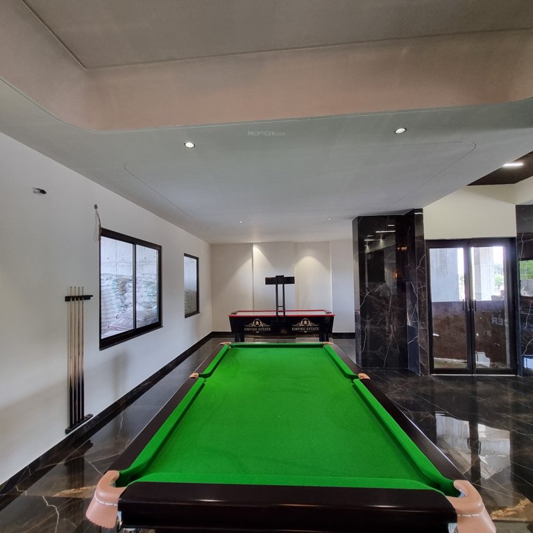  empire estate Others