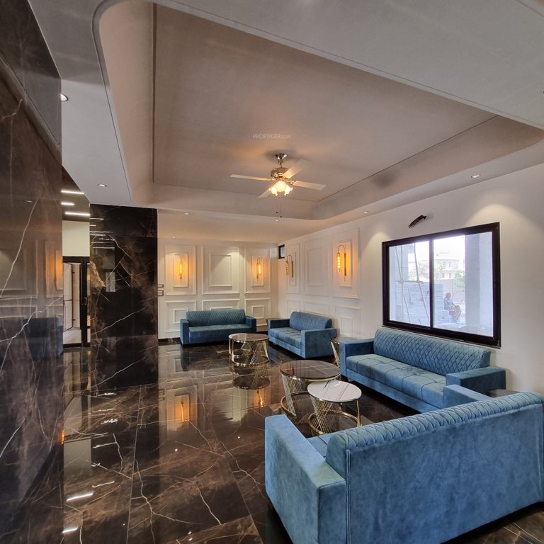  empire estate Others