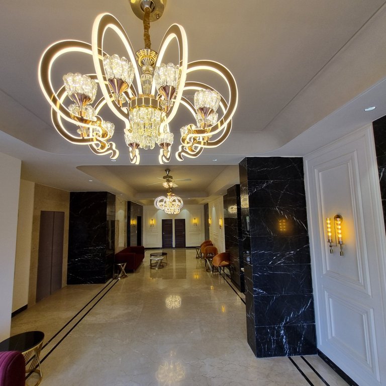  empire estate Others