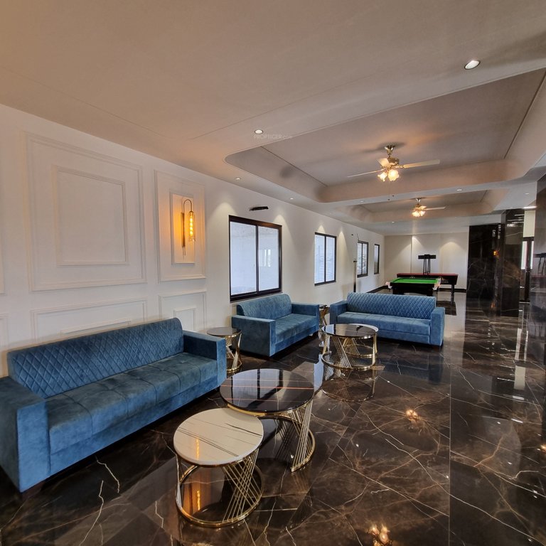  empire estate Others