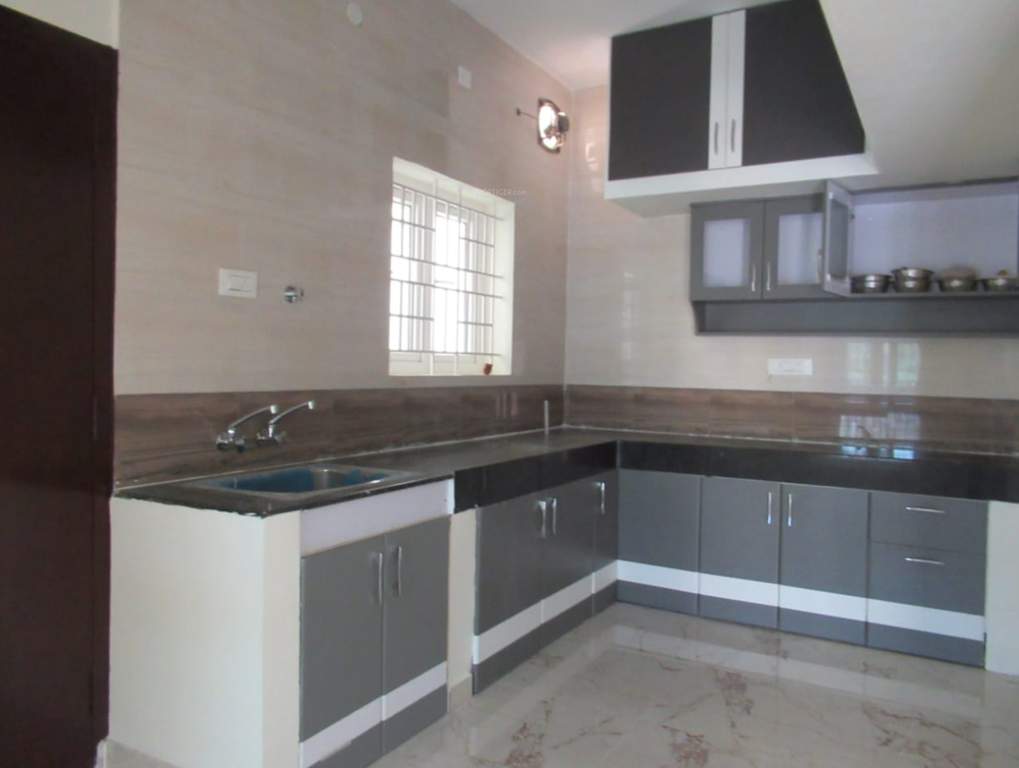  kurinji nagar phase 2 Living Area