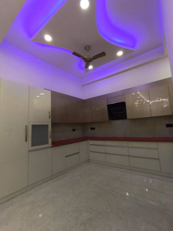  investor prop Kitchen